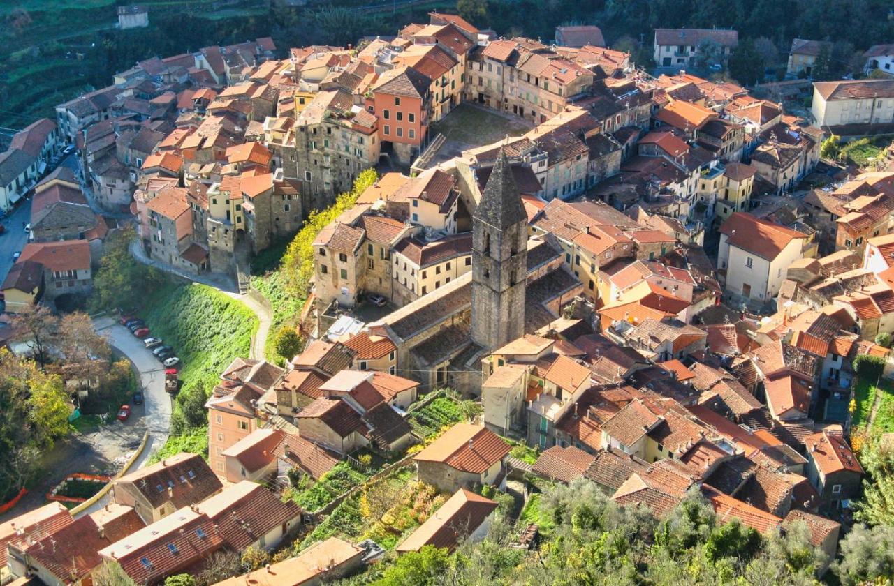 Apartmán L'Ortensia Pigna Exteriér fotografie